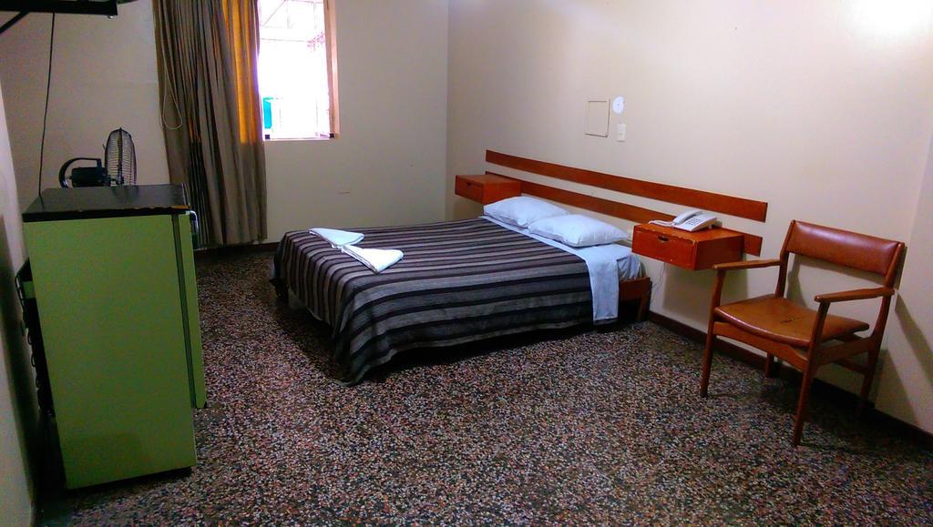 Hotel Plazza Chiclayo Room photo
